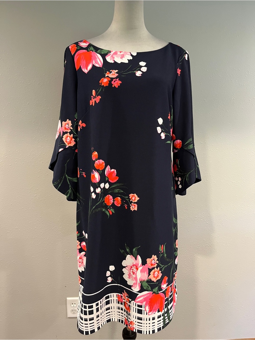Vince Camuto Navy Floral knee length Shift Dress size 14